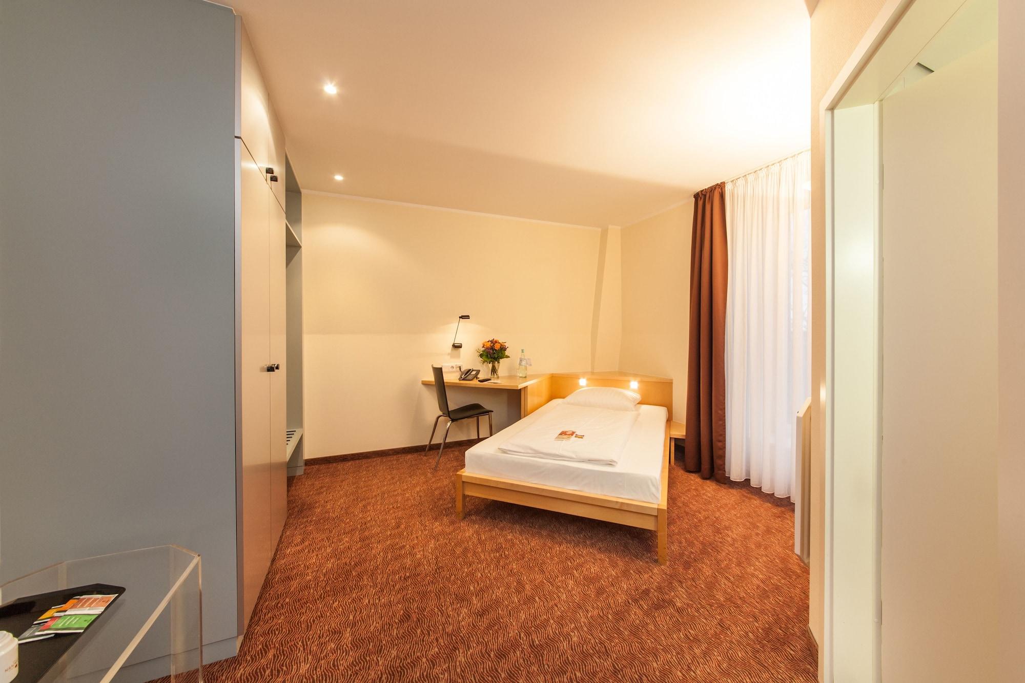 Select Hotel Silence Garden Koeln Exteriér fotografie