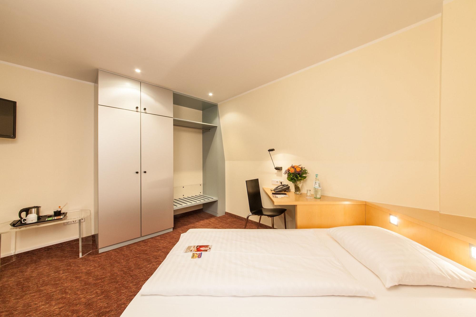 Select Hotel Silence Garden Koeln Exteriér fotografie