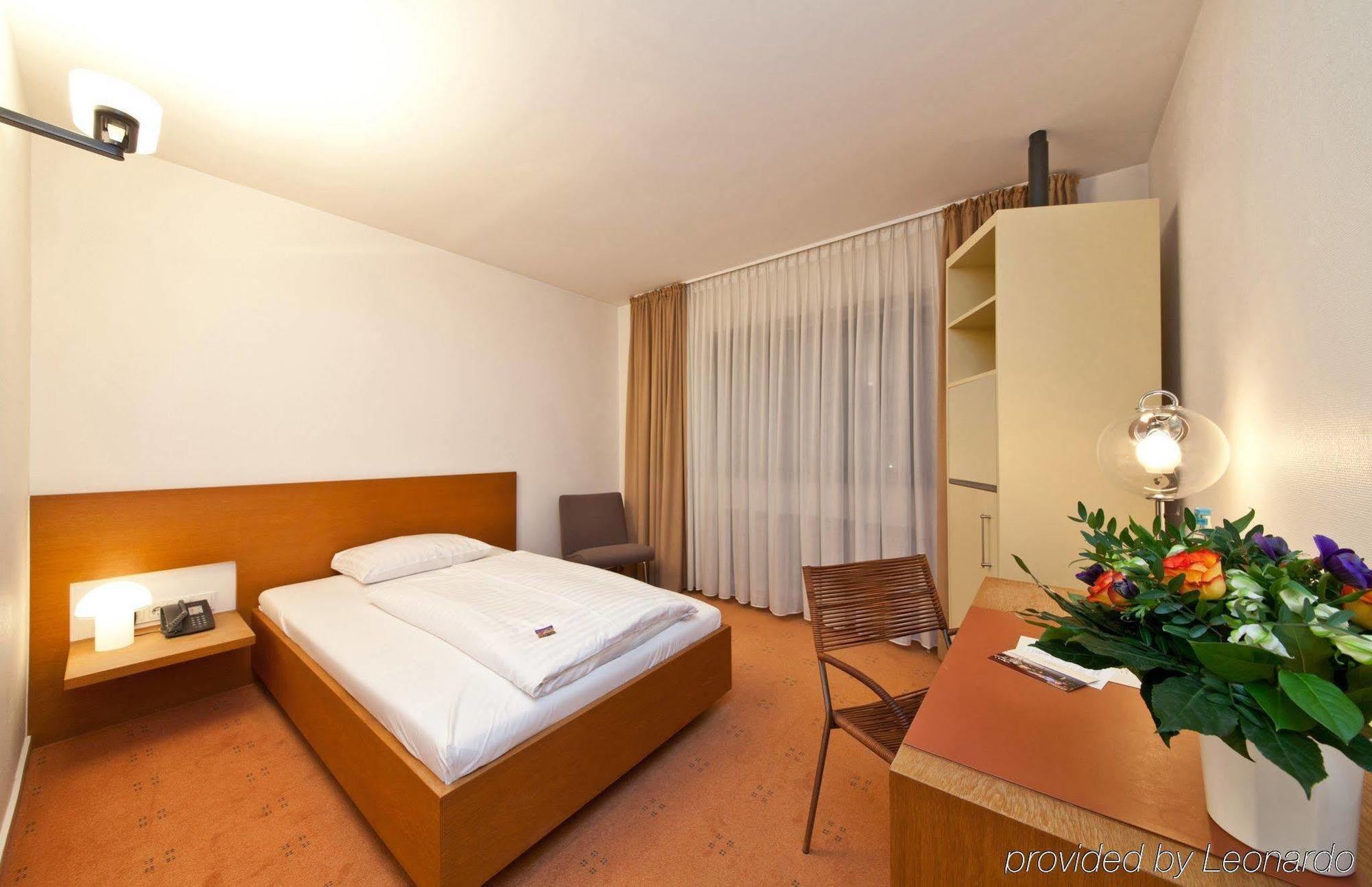 Select Hotel Silence Garden Koeln Exteriér fotografie